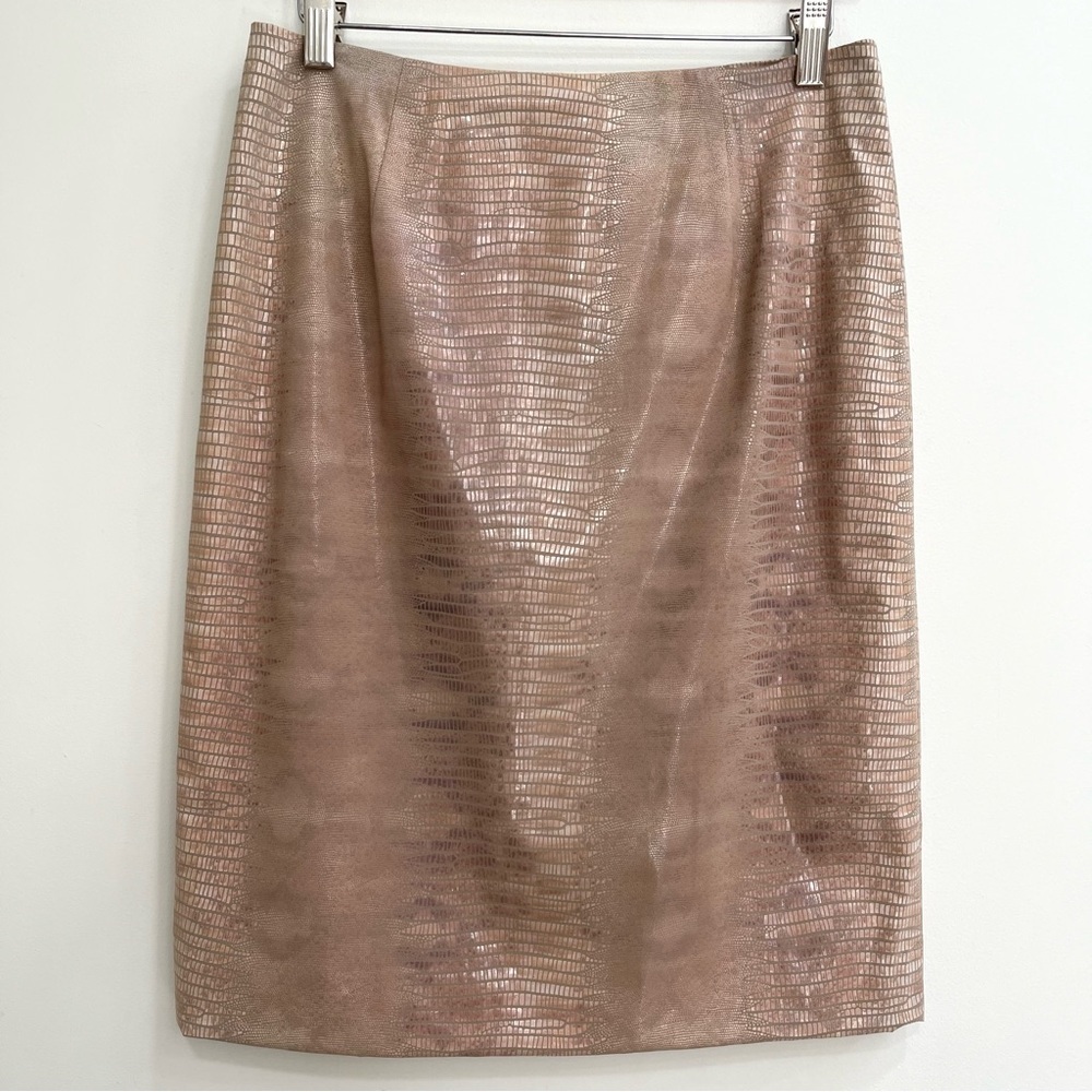 Worth faux textured snakeskin pencil skirt knee length blush pink tan size 2